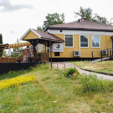 Komplett Laegenhet Med Sjoeutsikt Malmon Buitenkant foto