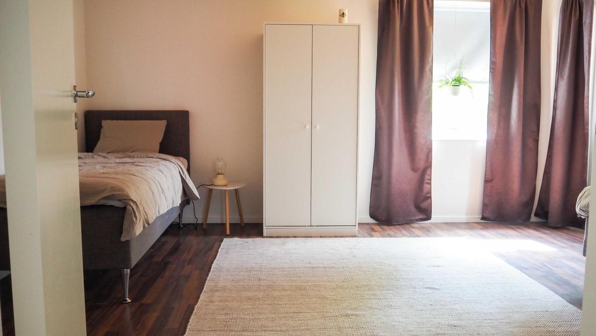 Komplett Laegenhet Med Sjoeutsikt Malmon Buitenkant foto