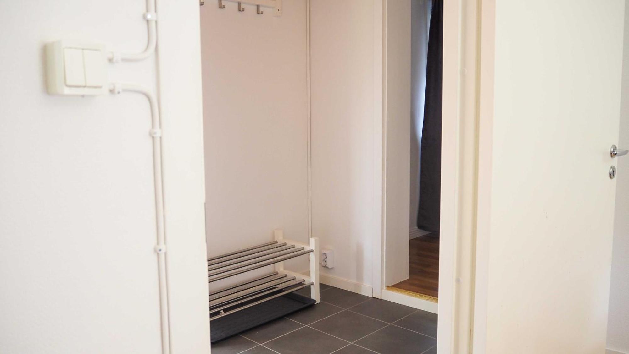 Komplett Laegenhet Med Sjoeutsikt Malmon Buitenkant foto